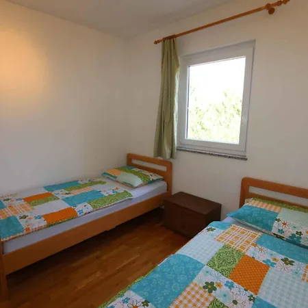 In Silo/insel Krk 13582 Apartment